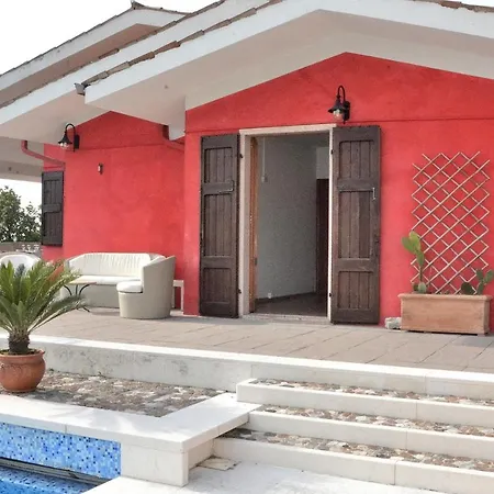 Rossa Villa Caprino Veronese